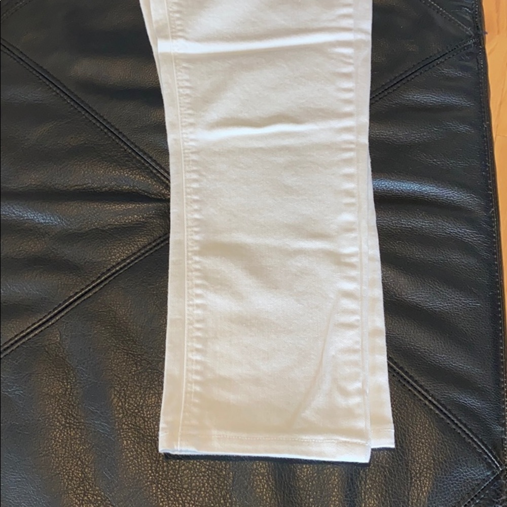 H&M White Cropped Jeans - Picture 5 of 5